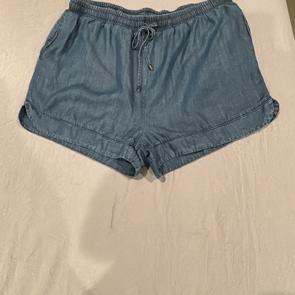 Women's Blue very soft Casual Shorts